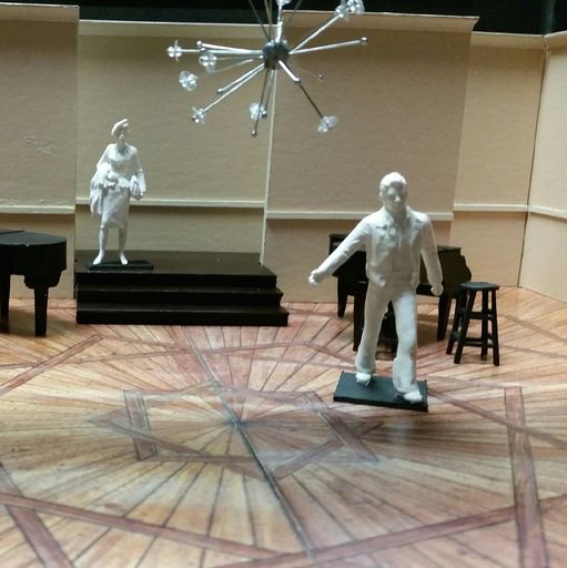 Set model with figurines 